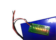 Niestandardowy akumulator do słonecznego oświetlenia ulicznego 25,6 V 10 Ah 1S10P LiFePO4 z wskaźnikiem paliwa LED